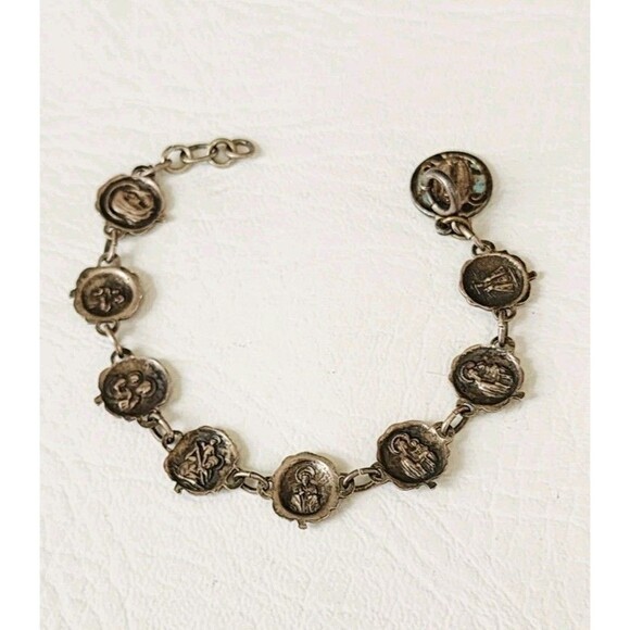 VINTAGE ANTIQUE STERLING SILVER ROSES AND SAINTS CATHOLIC MEDAL BRACELET 6.5" - Picture 5 of 10